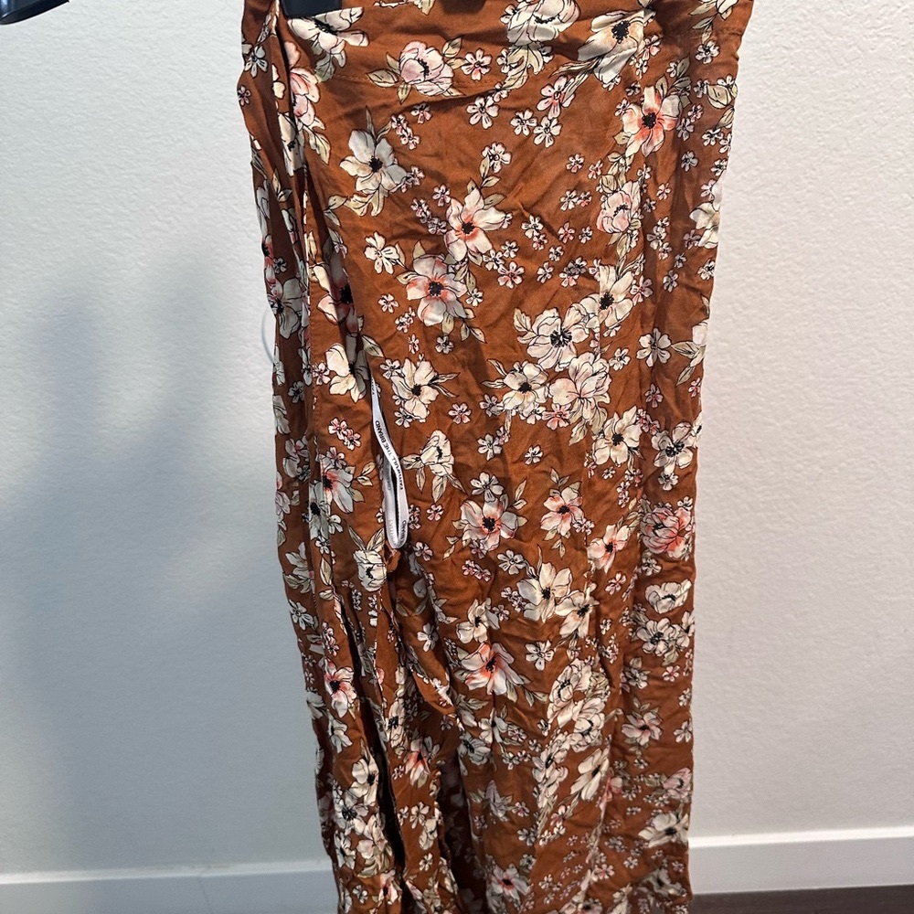 Faithfull the Brand Floral Tan Wrap Skirt XS